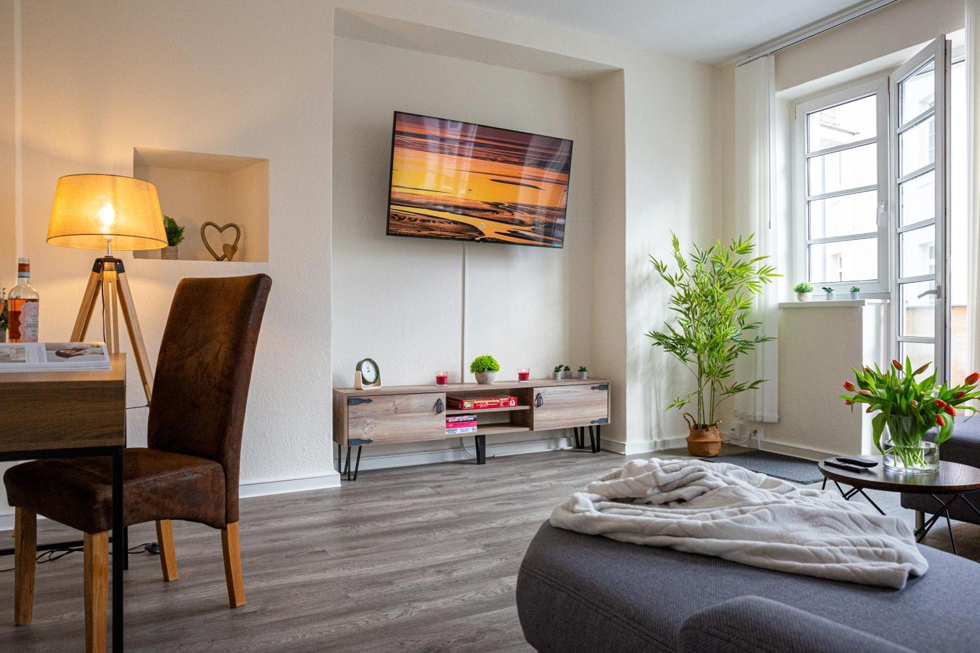 Apartment Luxus City Apartment Sauna Balkon Kueche Zentral *
