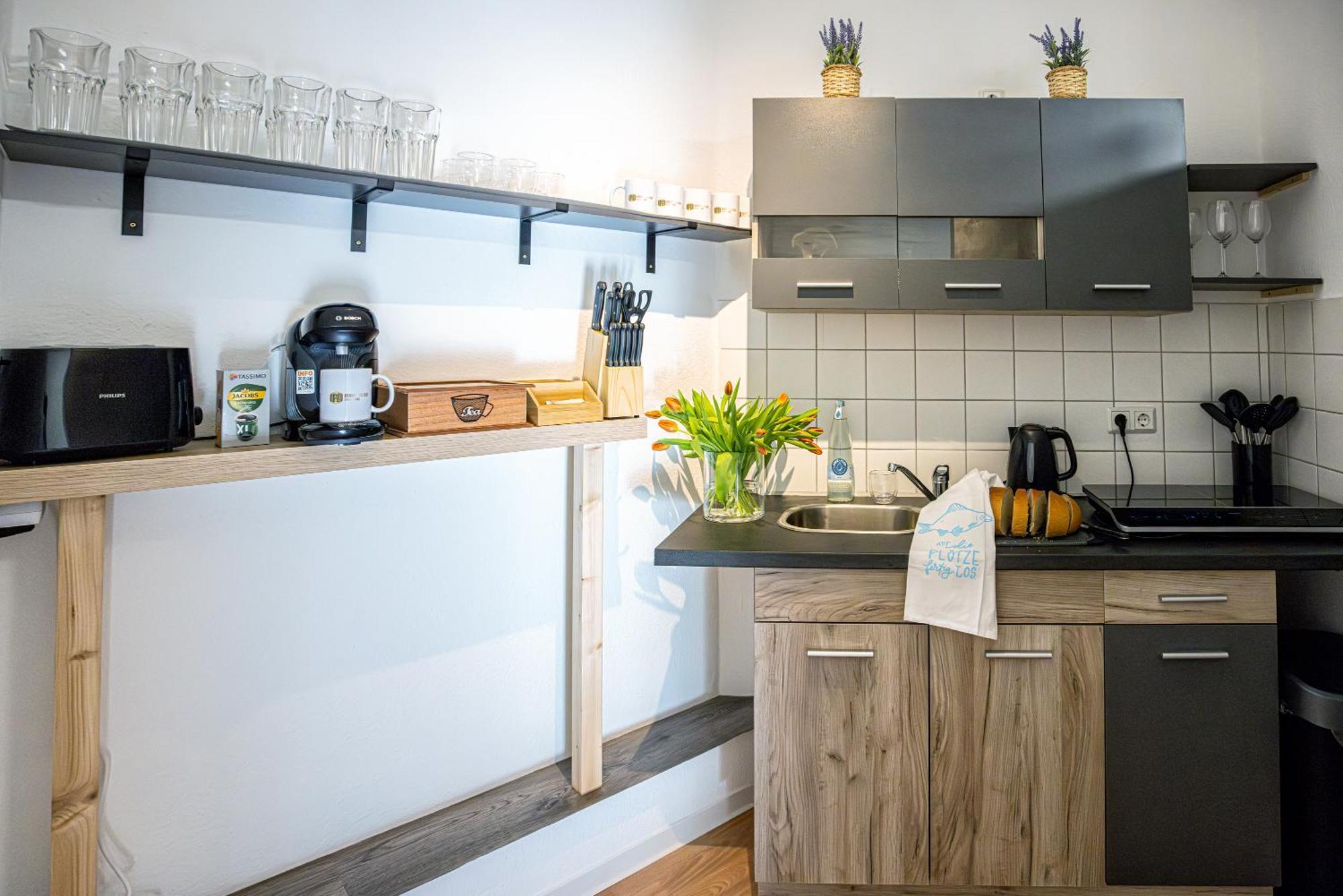 Appartement Luxus City Apartment Sauna Balkon Kueche Zentral *