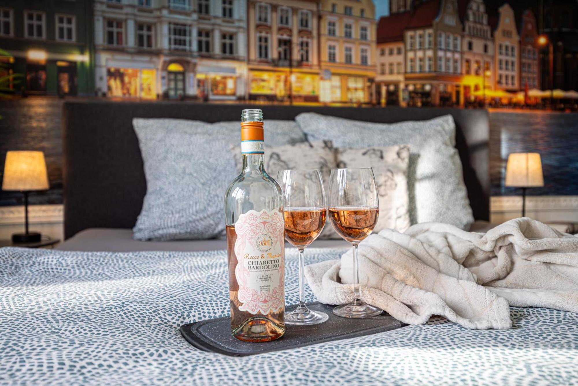 Luxus City Apartment Sauna Balkon Kueche Zentral